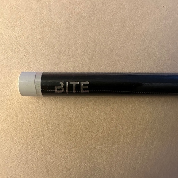 BITE BEAUTY Lip Pencil - #058 - Picture 2 of 4